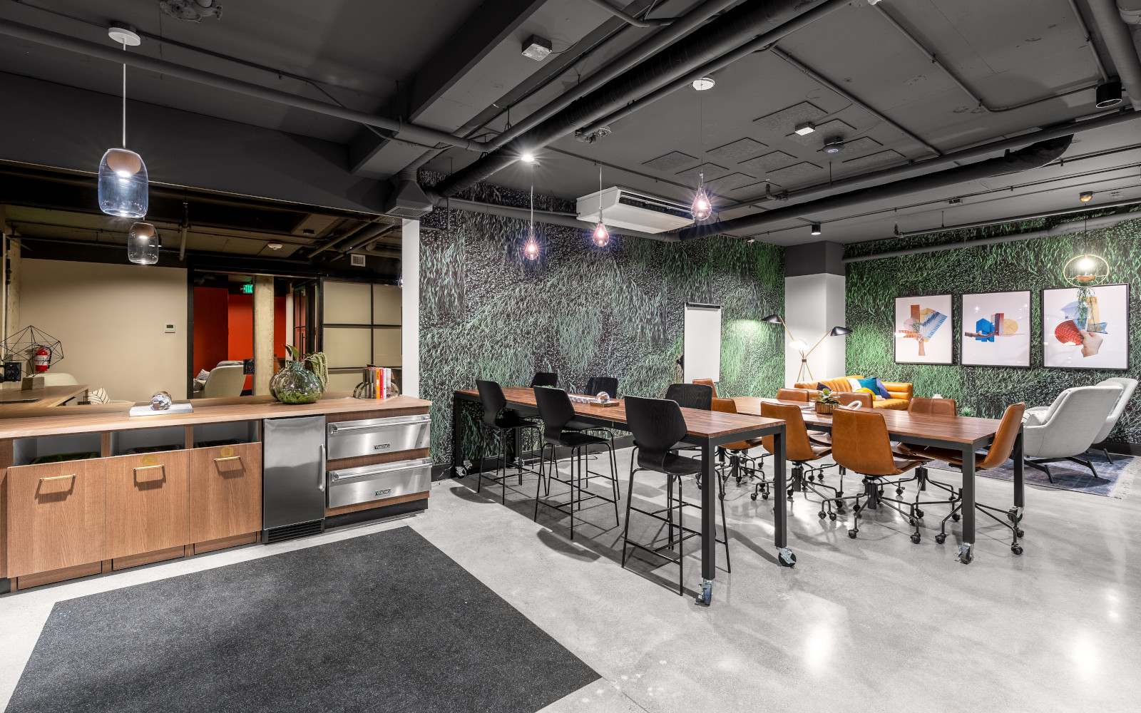 Experienced Seatac general contractor in WA near 98148